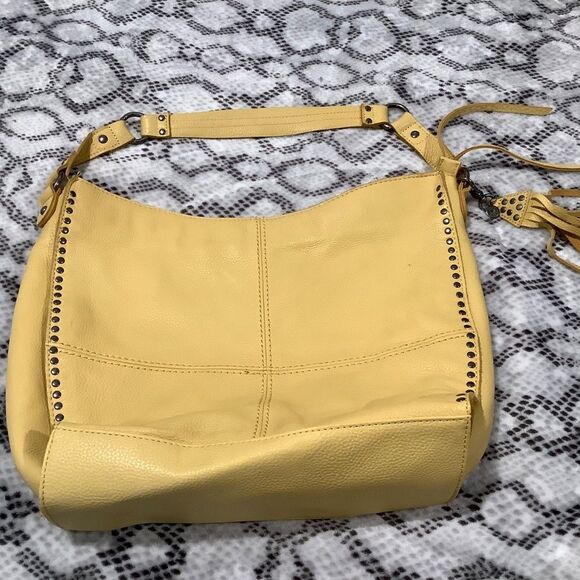 The Sak pastel yellow hobo bag - Picture 7 of 14